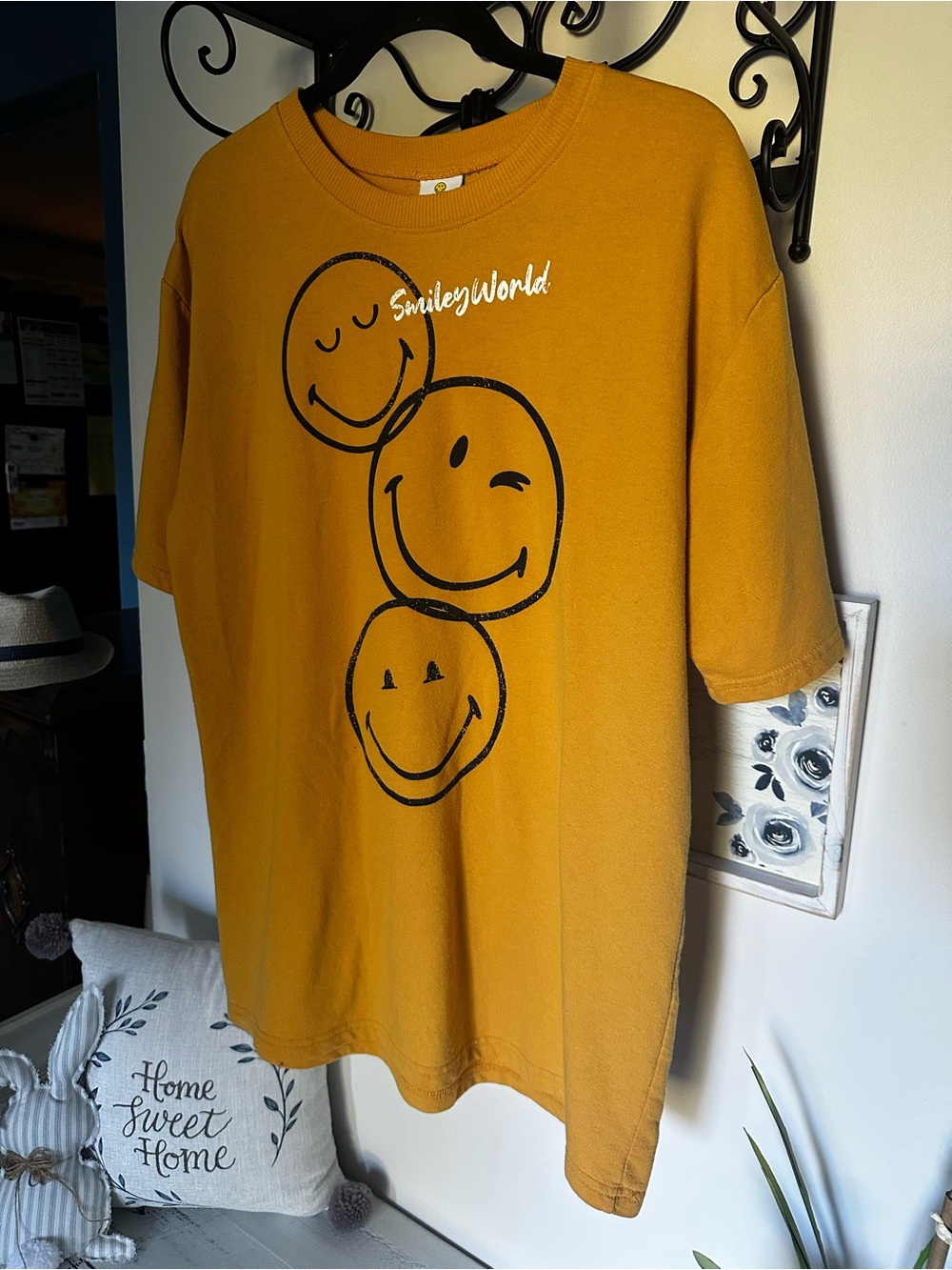 SmileyWorld Mustard Short Sleeve oversized Tee - SmileyWorld